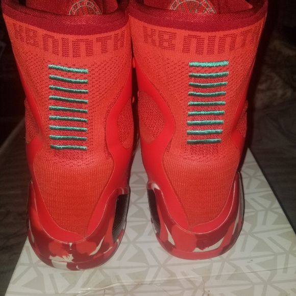 Shoes main image 4